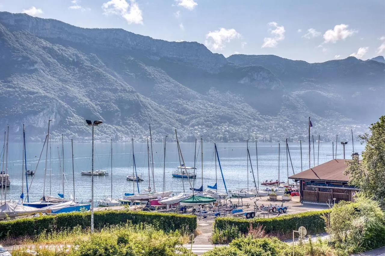 Les Mats Du Lac Annecy Apartment